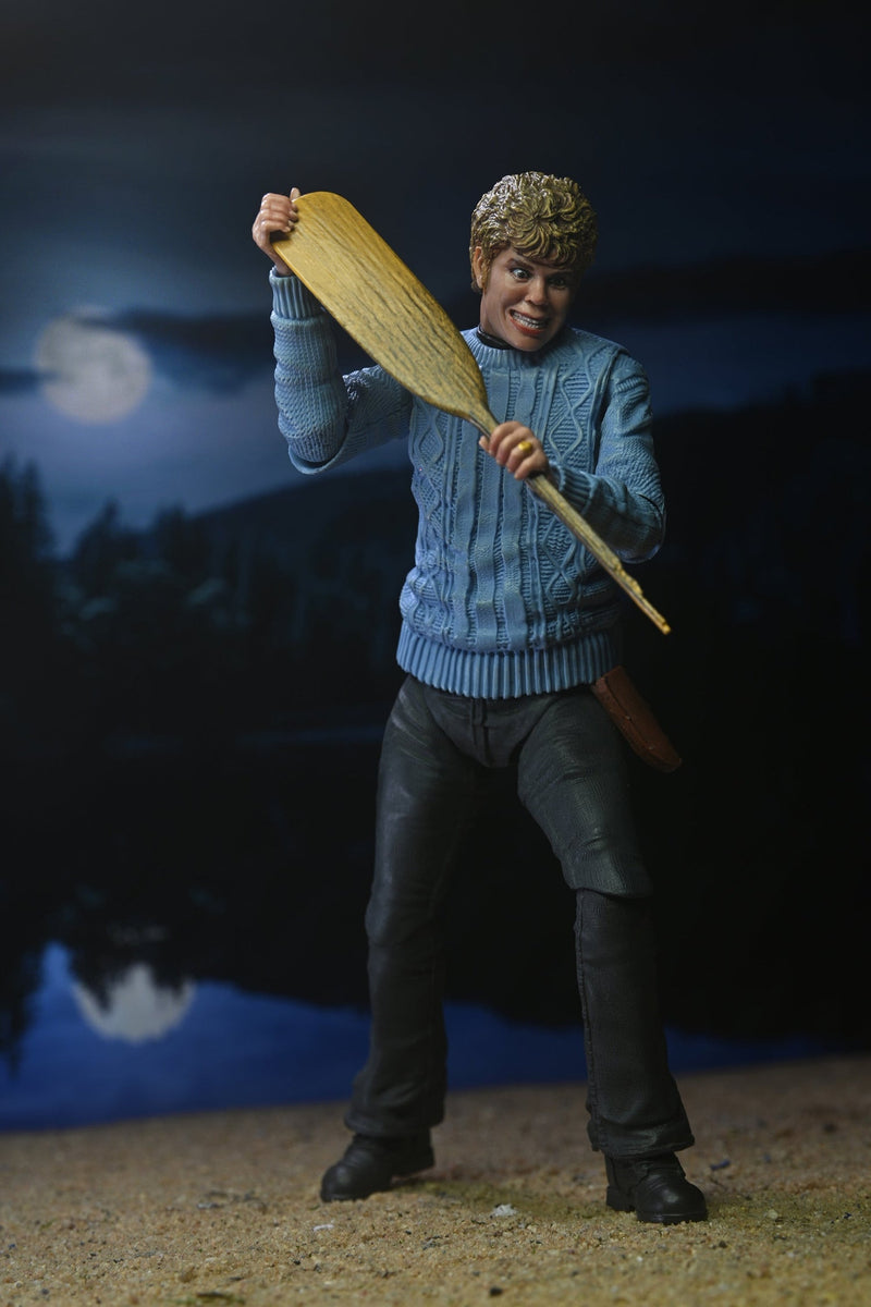 Friday the 13th - Ultimate Pamela Voorhees 7" Scale Action Figure