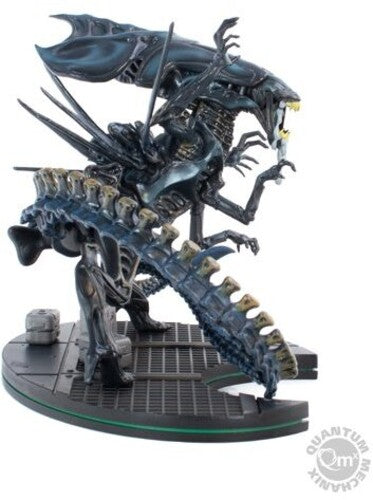 Quantum Mechanix QMx - Alien - Alien Queen 7" Q-Fig Max Elite Figure