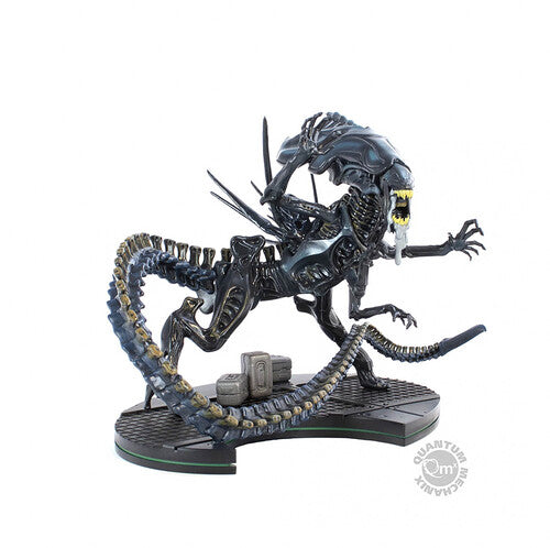Quantum Mechanix QMx - Alien - Alien Queen 7" Q-Fig Max Elite Figure