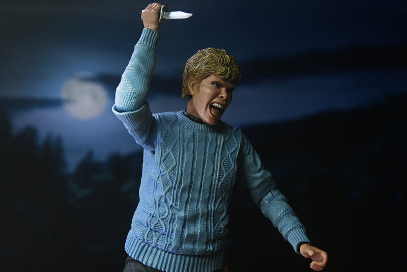 Friday the 13th - Ultimate Pamela Voorhees 7" Scale Action Figure