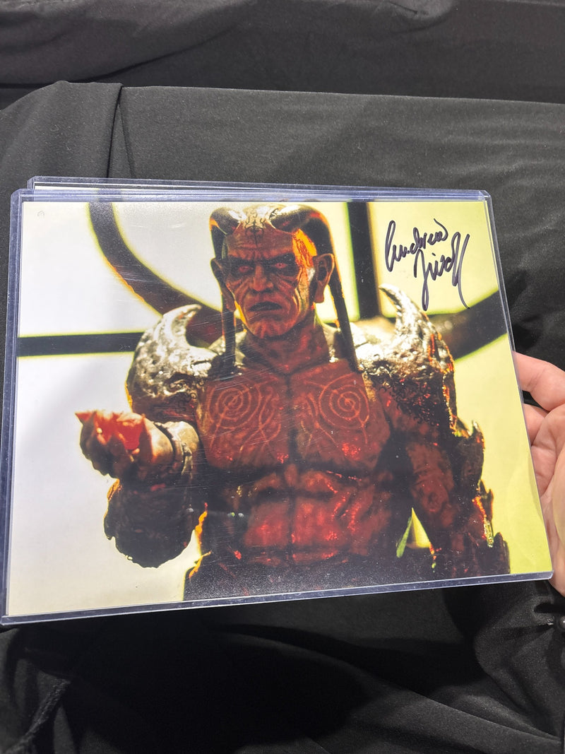 Andrew Divoff – Wishmaster Signed Photo – Djinn Outstretched Hand – Pre-Owned