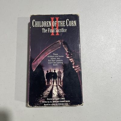 Children of the Corn II: The Final Sacrifice, Used VHS