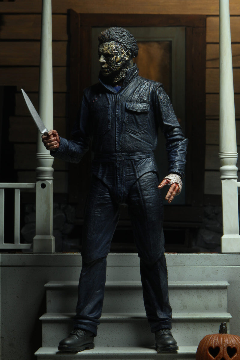 Halloween Kills – 7″ Scale Action Figure – Ultimate Michael Myers