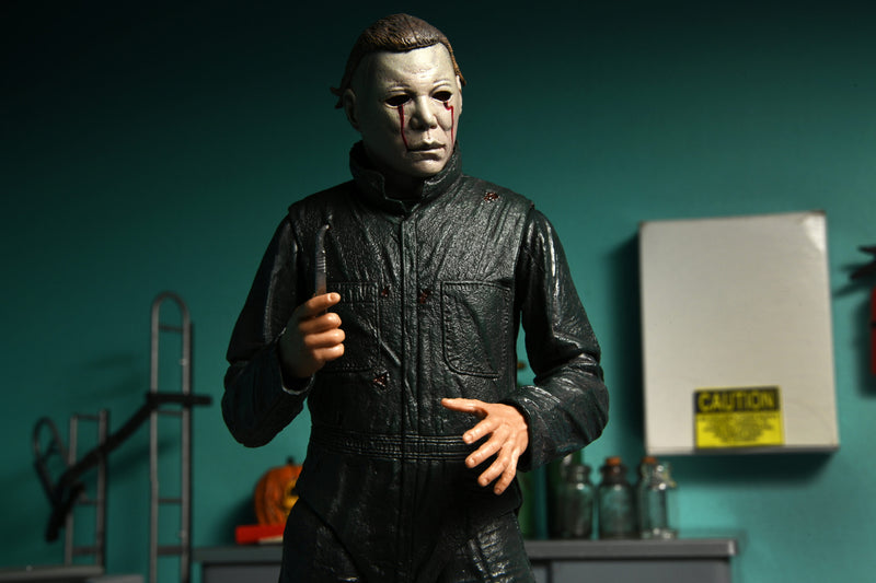 Halloween 2 – 7″ Scale Action Figure – Ultimate Michael Myers & Dr Loomis 2-Pack