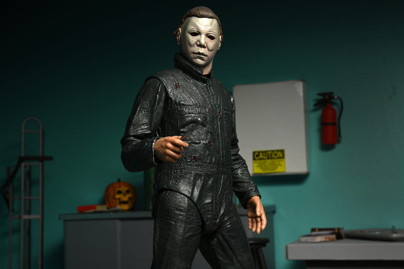 Halloween 2 – 7″ Scale Action Figure – Ultimate Michael Myers & Dr Loomis 2-Pack