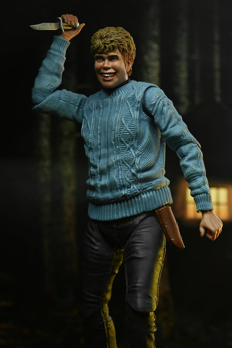 Friday the 13th - Ultimate Pamela Voorhees 7" Scale Action Figure