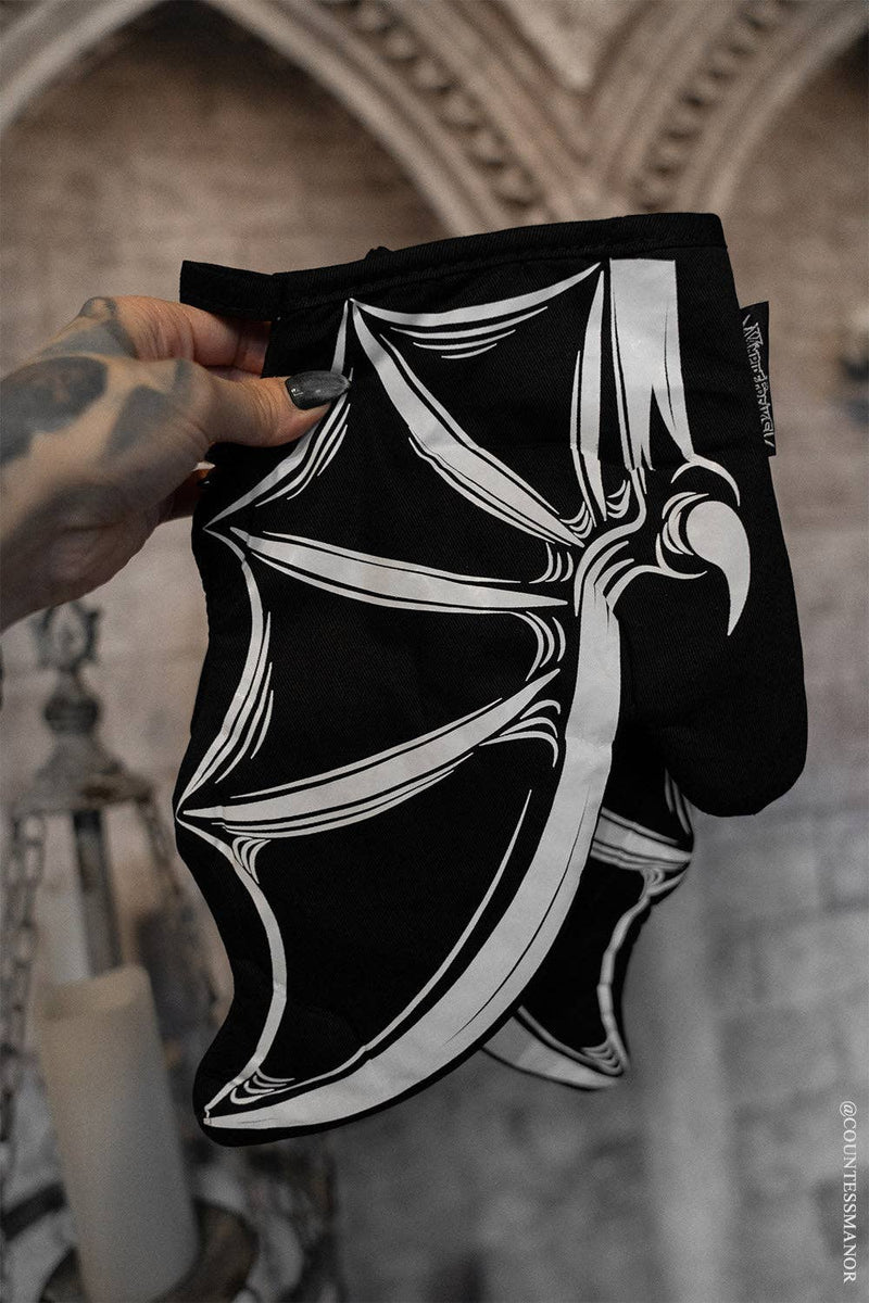 Batwing Oven Mitts [Set of 2]