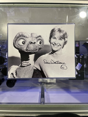 E.T. The Extraterrestrial Autographed Dee Wallace 8 x 10 inch Photo