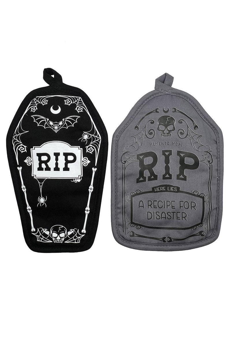 Cemetery Pot Holders Set