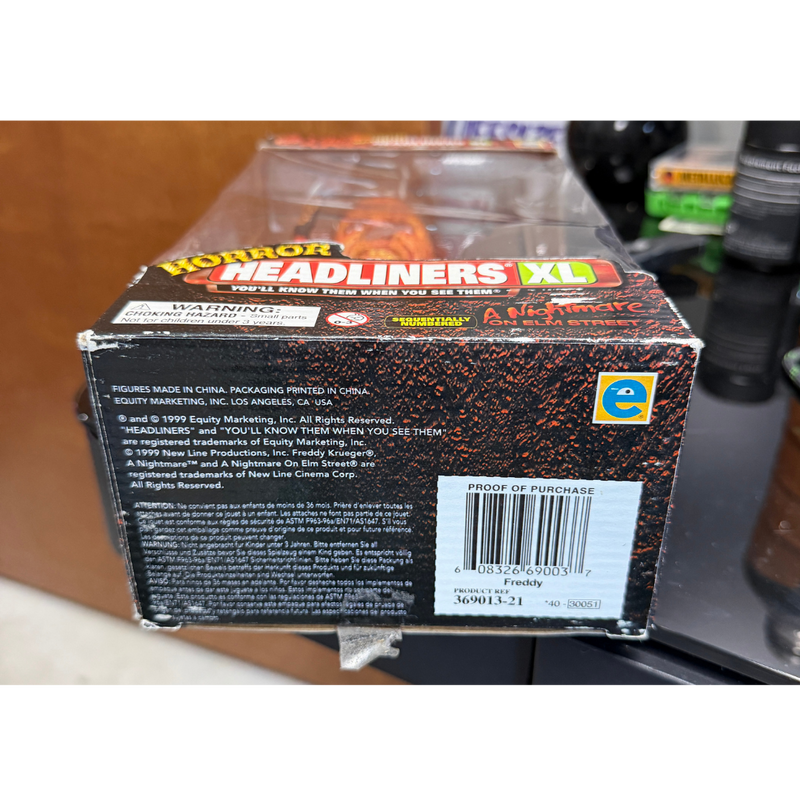 Horror Headliners XL Freddy Krueger Numbered Limited Edition Collectible Figure - A Nightmare on Elm Street