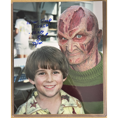Miko Hughes Autographed 8 x 10 Photo Wes Craven's New Nightmare Behind the Scenes