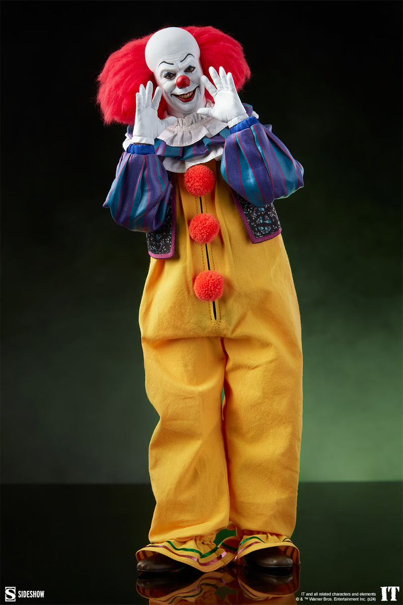 Pennywise Sixth Scale Figure by Sideshow Collectibles